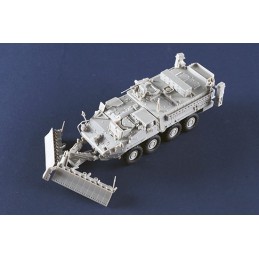 VEHICULO BLINDAOD M-1132 Stryker & SMP -Escala 1/72- Trumpeter 07427