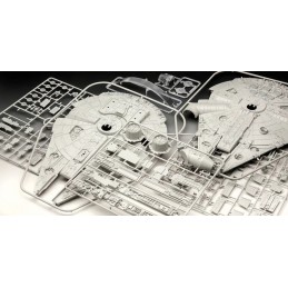 STAR WARS: MILLENNIUM FALCON -Escala 1/72- Revell 06718